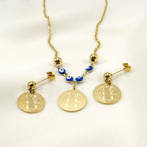 JUEGO DORADO ACERO INOXIDABLE COLLAR 45CM SAN BENITO CON OJOS TURCOS AZULES Y ARETES DE SAN BENITO