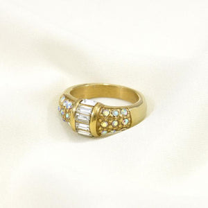 ANILLO DORADO ZIRCONIAS INCRUSTRADAS TALLA #6